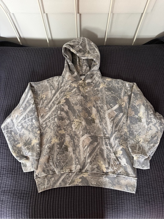 Abercrombie & Fitch Tops - Abercrombie Camouflage Hooded Pullover Sweatshirt